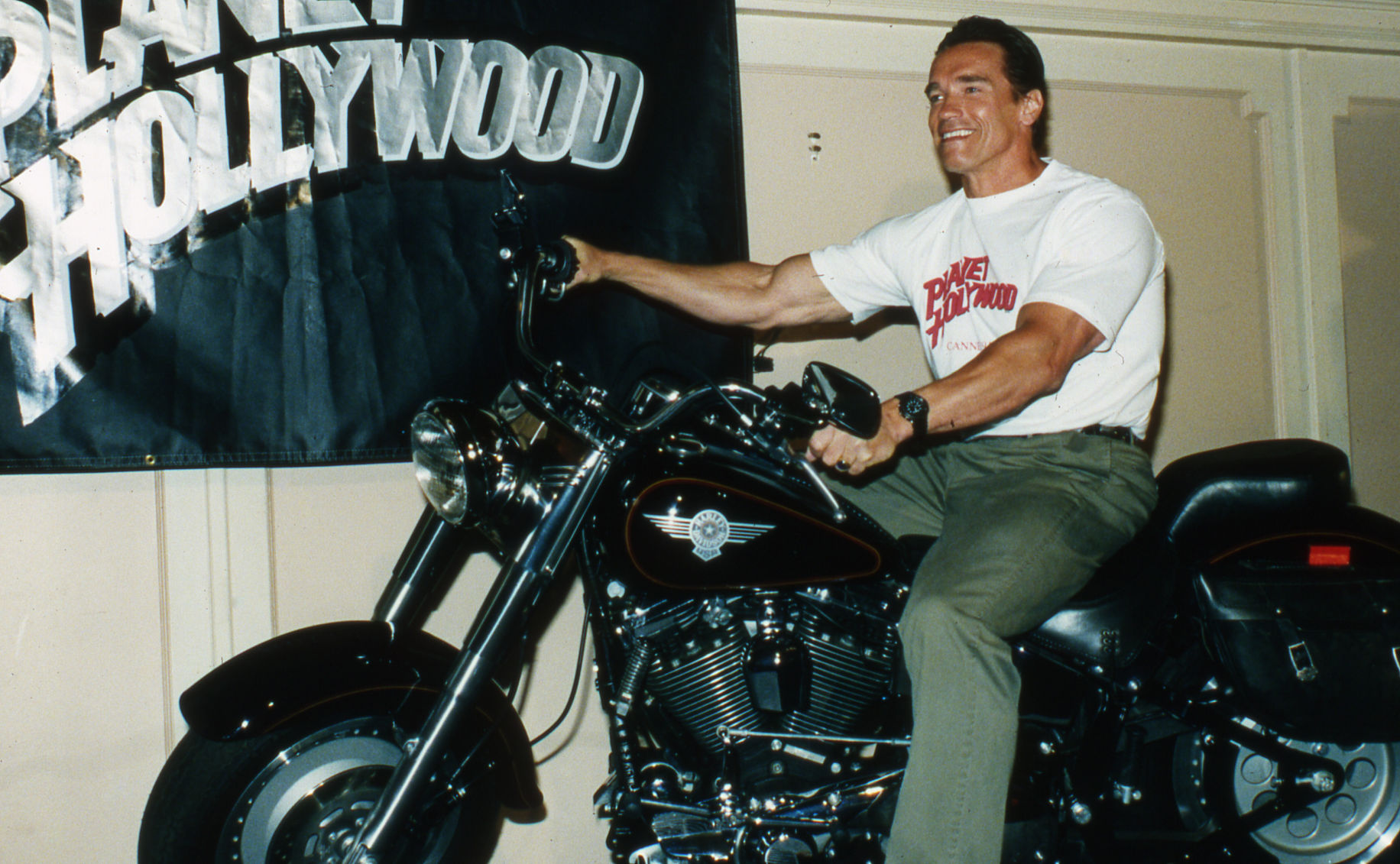 ARNOLD SCHWARZENEGGER